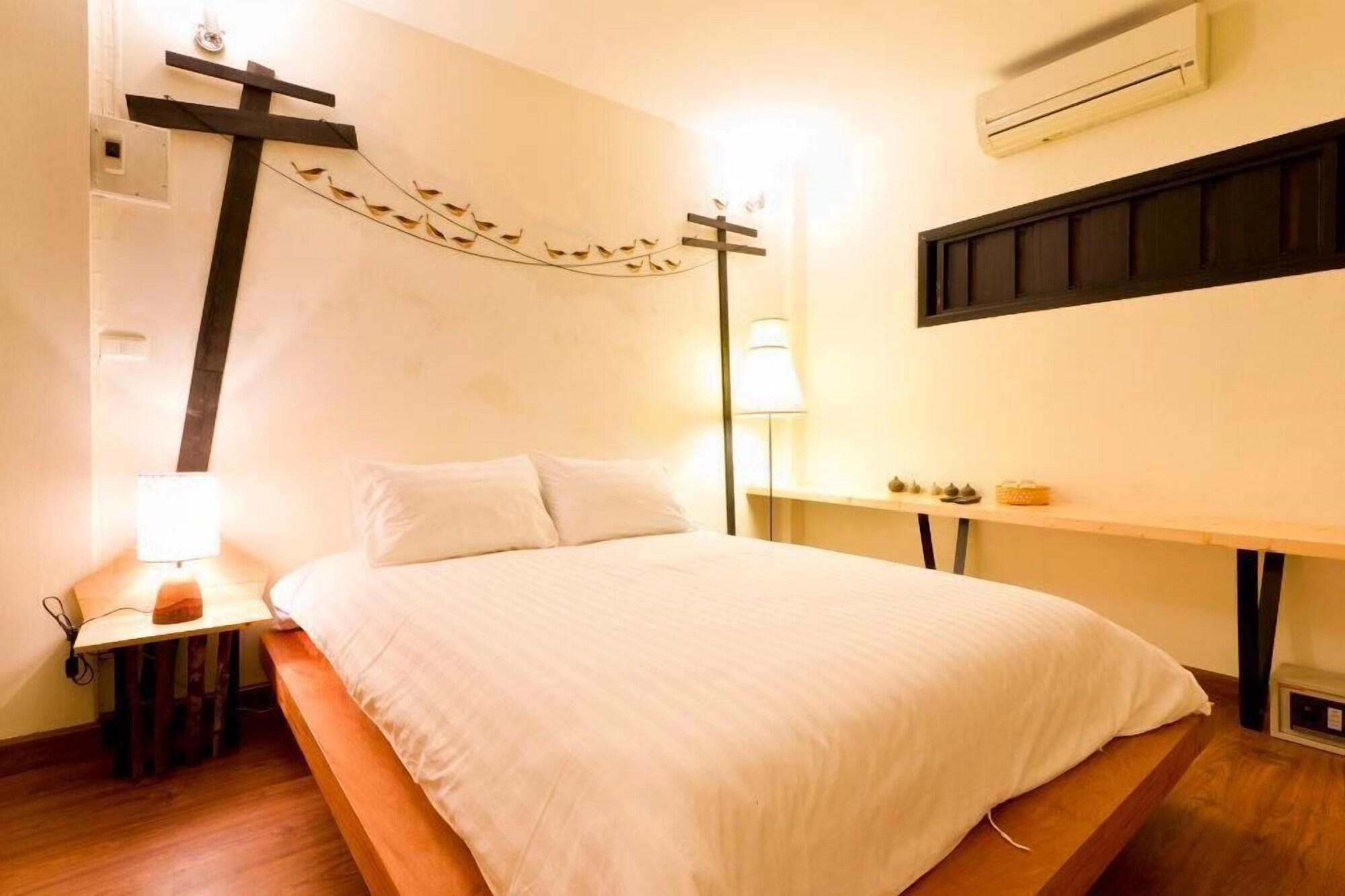 Early Bird Bed & Breakfast (Adults Only) Chiang Mai Exterior photo
