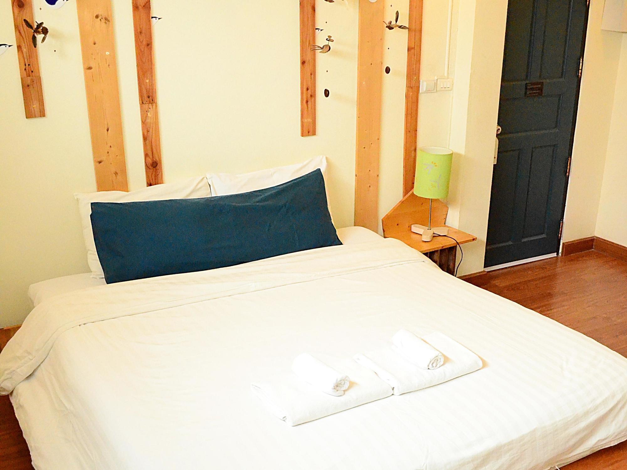 Early Bird Bed & Breakfast (Adults Only) Chiang Mai Exterior photo
